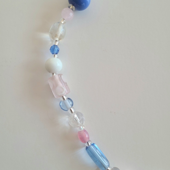 Blue and Pink Glass Beaded Necklace - Picture 3 of 8